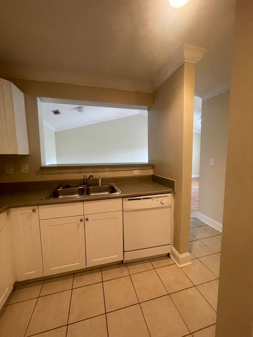 Apartment for rent at 3708 Spruce Ridge Way, Knoxville, TN 37920