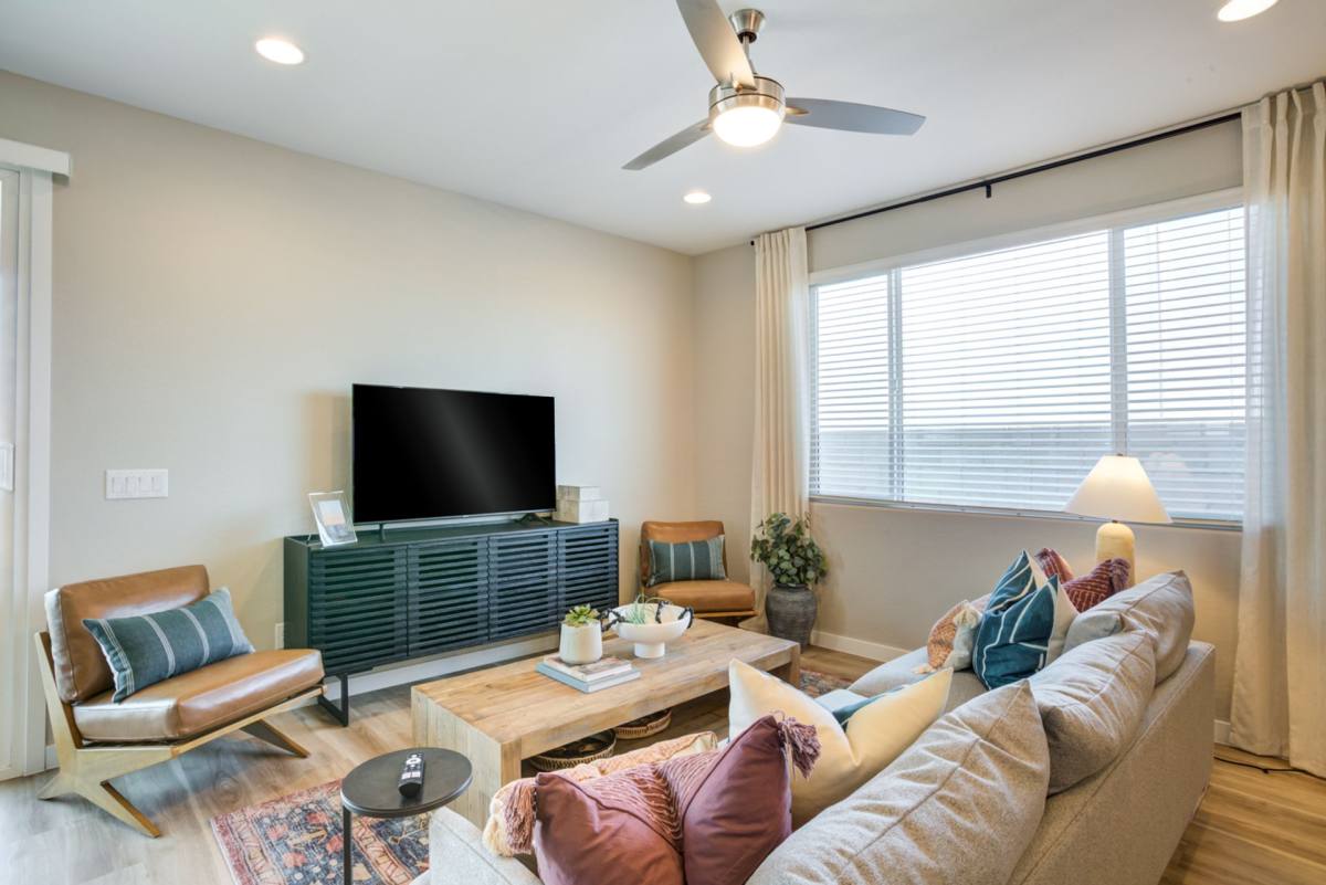 Townhouse for rent at 4751 W Southern Ave, Laveen, AZ 85339