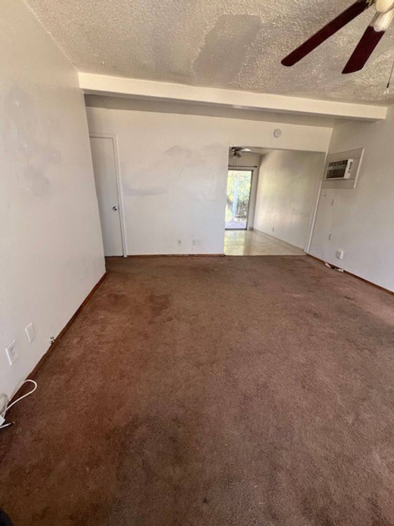 Apartment for rent at 149-151 N Santa Rita St, Los Banos, CA 93635