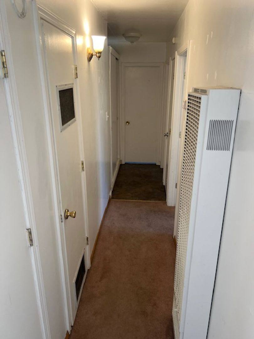 Apartment for rent at 149-151 N Santa Rita St, Los Banos, CA 93635