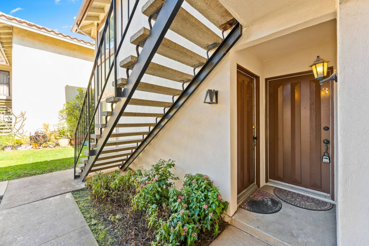 Apartment for rent at 17972 Baron Circle, Huntington Beach, CA 92647