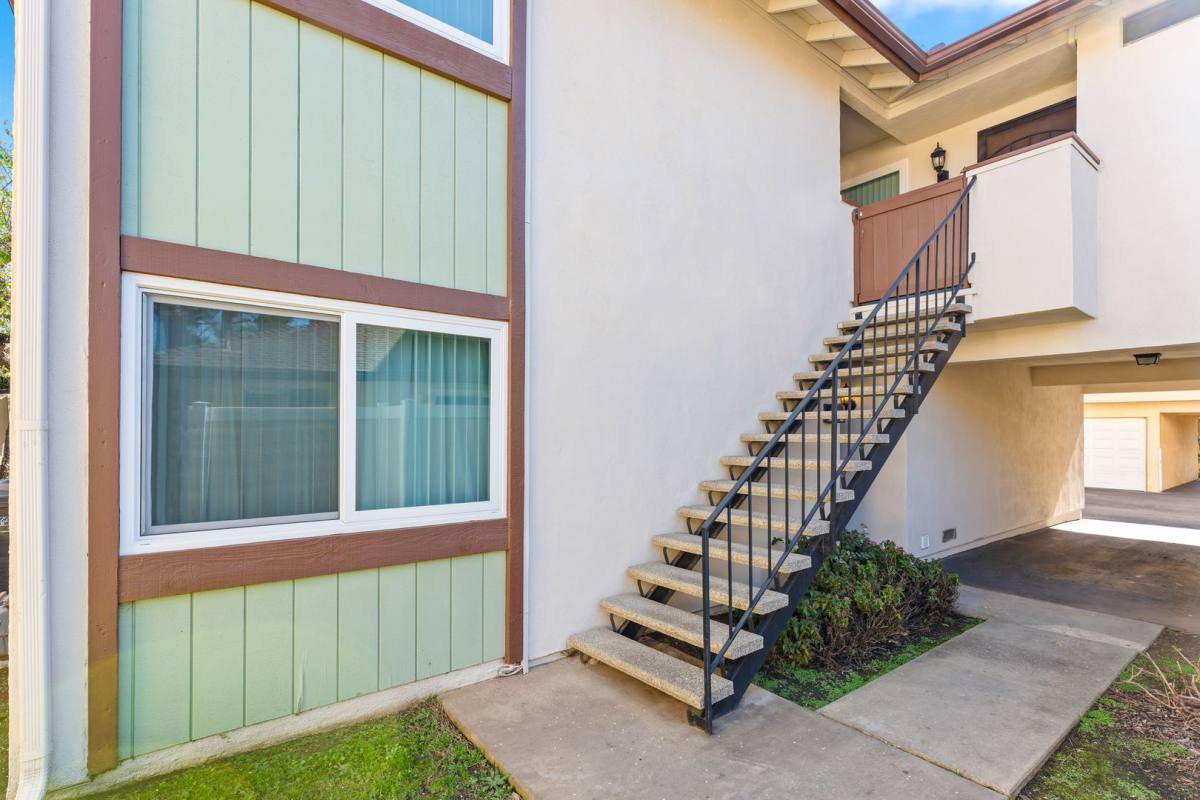 Apartment for rent at 17972 Baron Circle, Huntington Beach, CA 92647