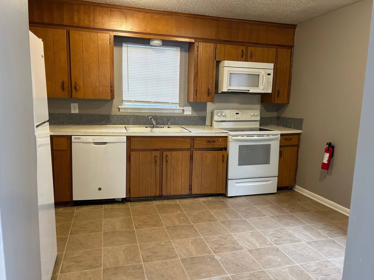 Apartment for rent at 4805 Hickory Ave, North Little Rock, AR 72116