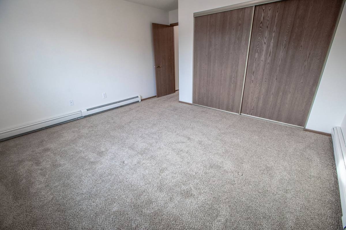 Apartment for rent at 1401 Heritage Dr, Northfield, MN 55057