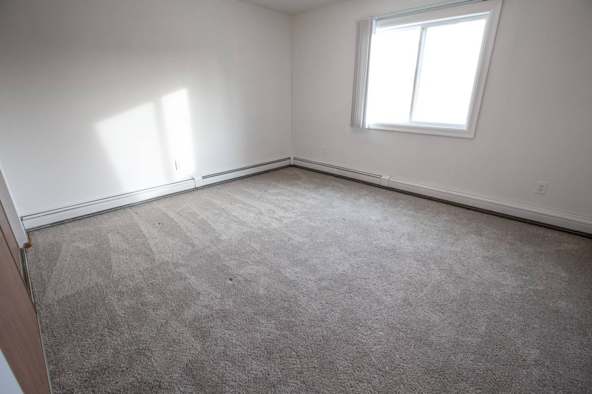 Apartment for rent at 1401 Heritage Dr, Northfield, MN 55057