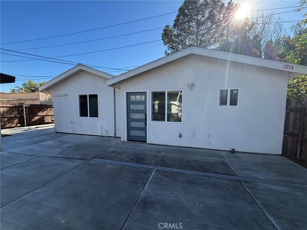 Apartment for rent at 1914 Wagner St, Pasadena, CA 91107
