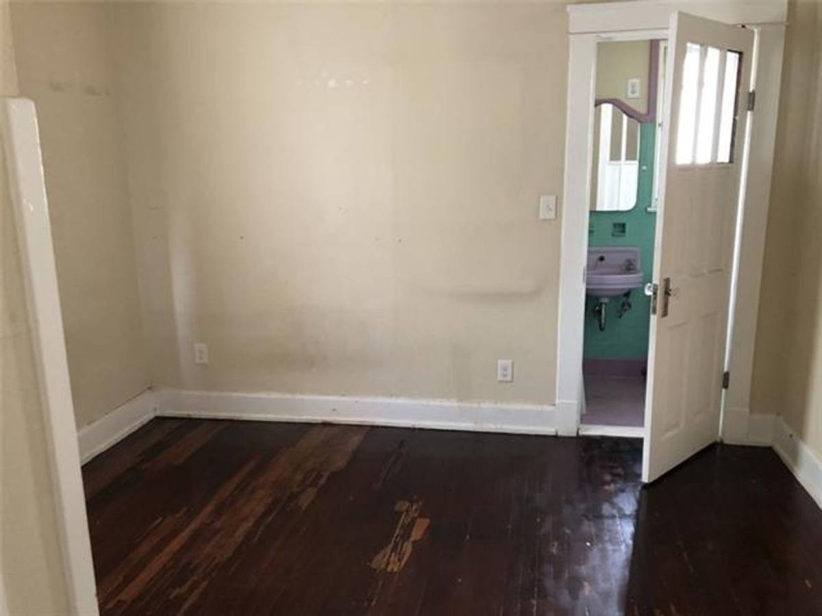 House for rent at 4603 S Miro St, New Orleans, LA 70125