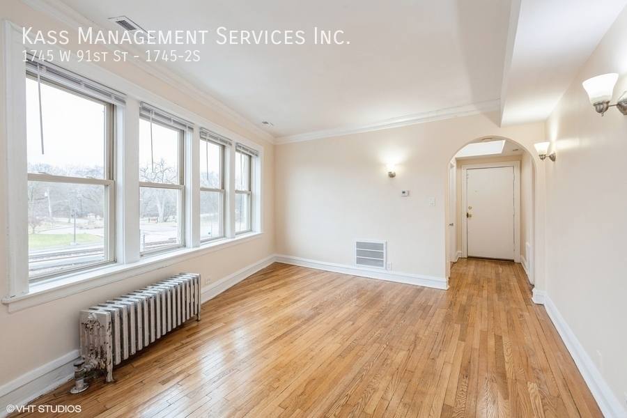 Apartment for rent at 1745 W 91st St #2S, Chicago, IL 60620