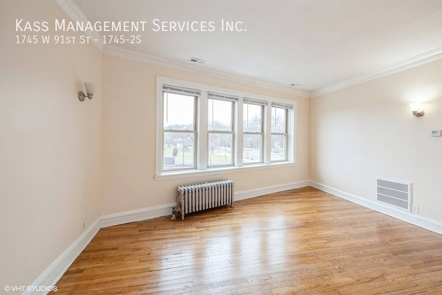 Apartment for rent at 1745 W 91st St #2S, Chicago, IL 60620