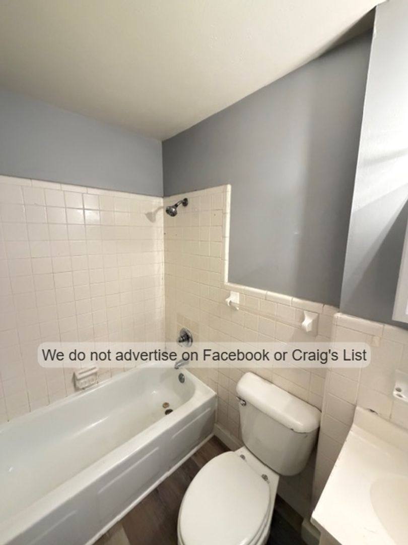 Apartment for rent at 1021 W Rowan St, Fayetteville, NC 28305
