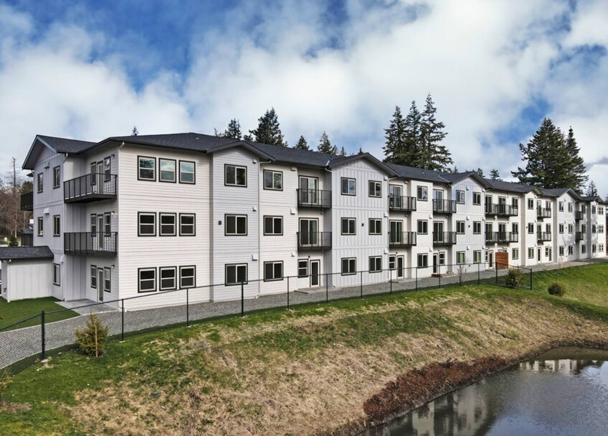 Apartment for rent at 1304 Telegraph Rd, Bellingham, WA 98226