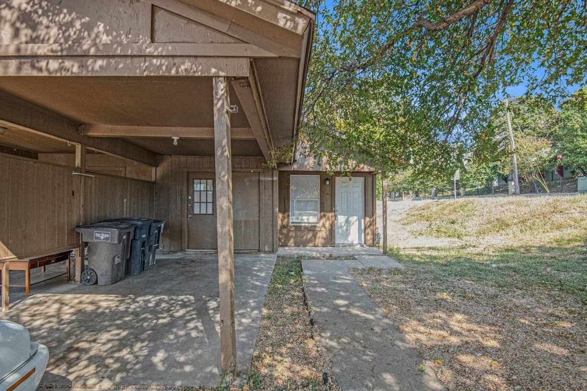 House for rent at 6000 Calloway Court, Fort Worth, TX 76114