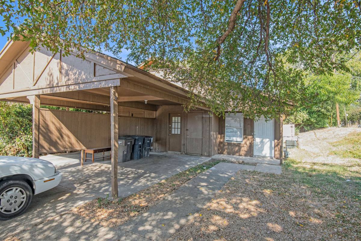 House for rent at 6000 Calloway Court, Fort Worth, TX 76114