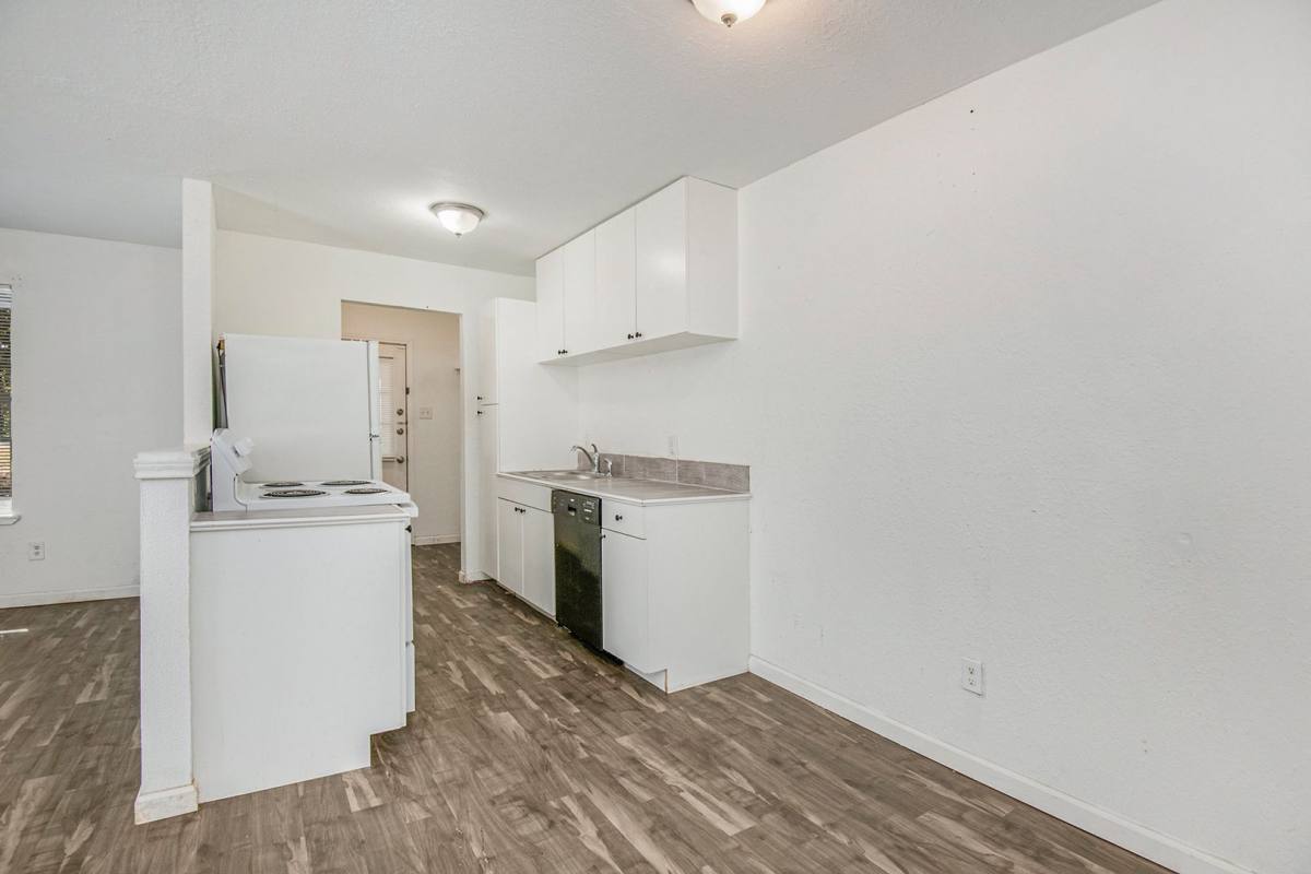 House for rent at 6000 Calloway Court, Fort Worth, TX 76114