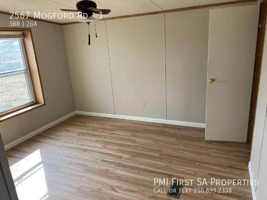 Apartment for rent at 2567 Mogford Rd #1, San Antonio, TX 78264