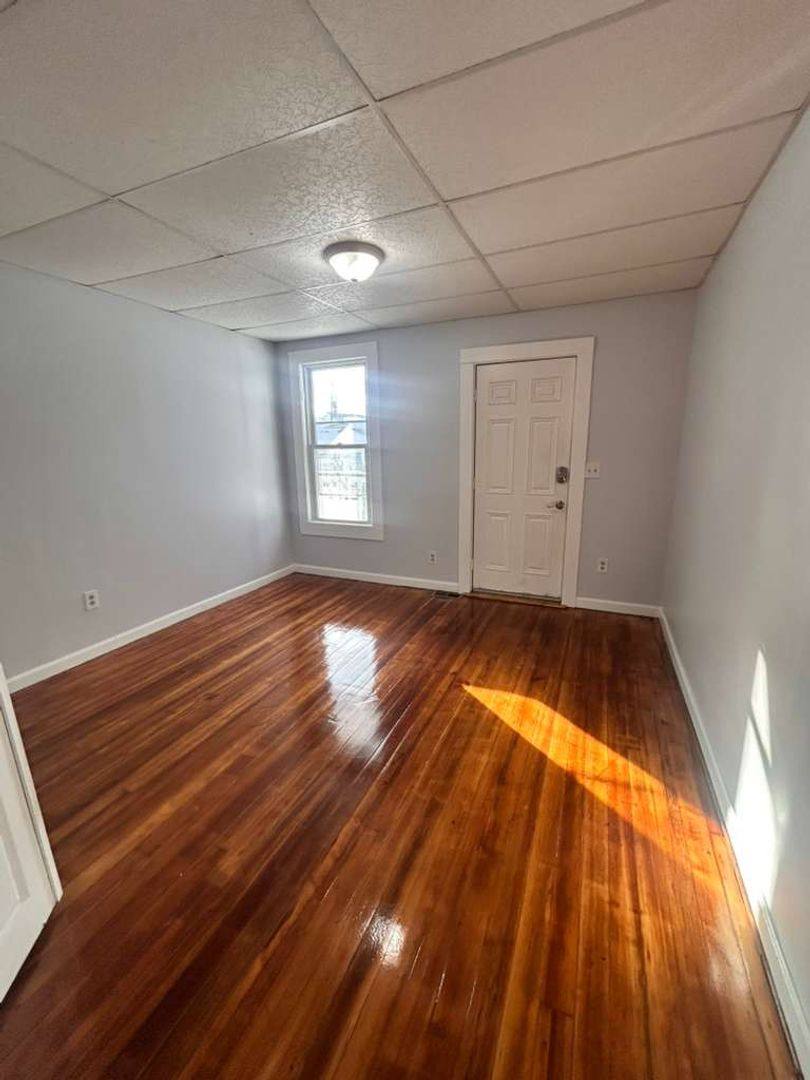 Apartment for rent at 664 Main St, Southbridge, MA 01550
