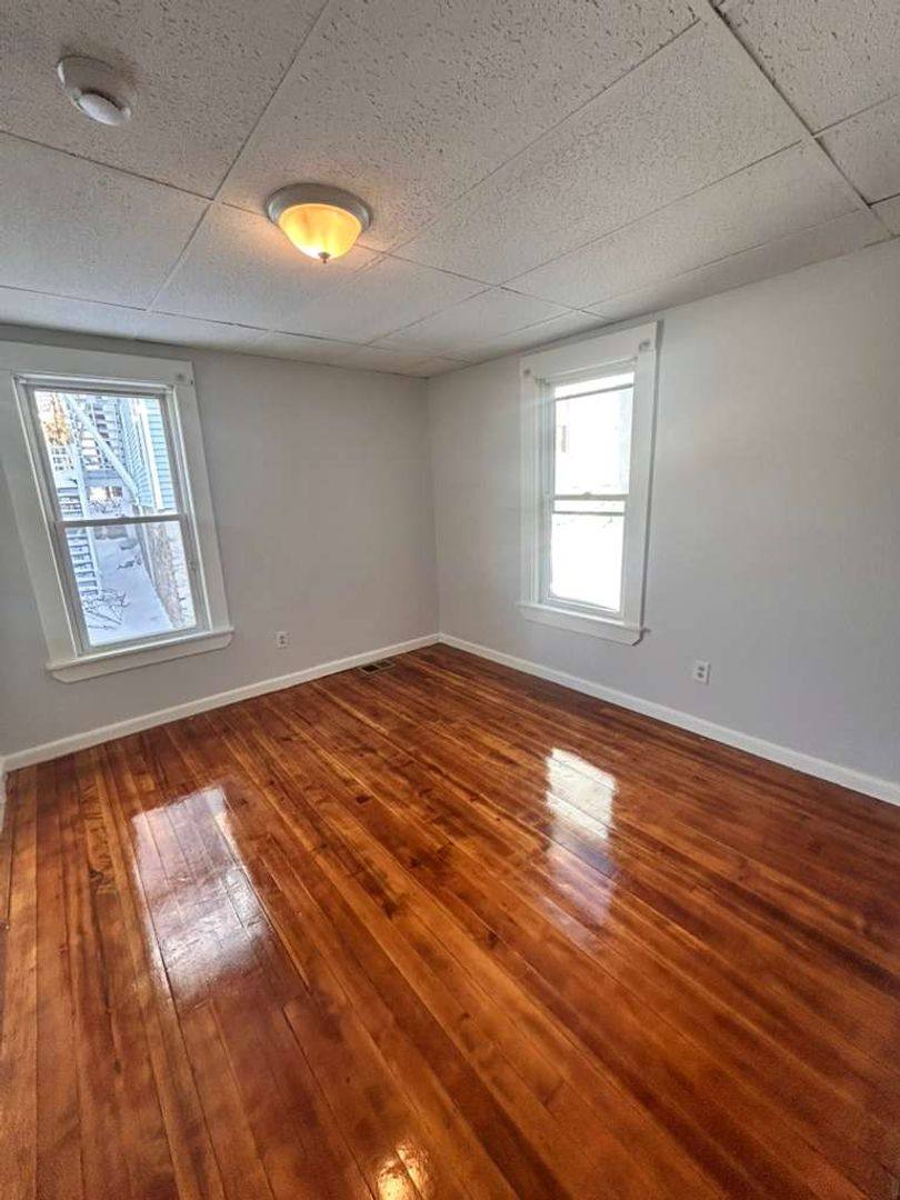 Apartment for rent at 664 Main St, Southbridge, MA 01550