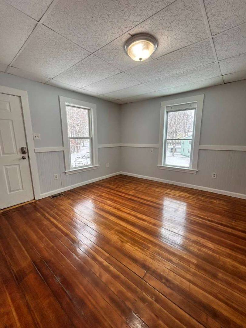 Apartment for rent at 664 Main St, Southbridge, MA 01550