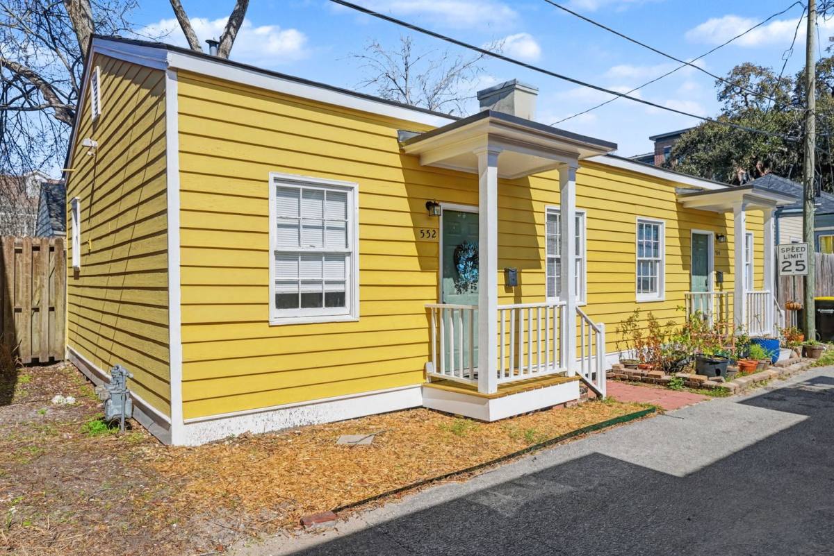 Apartment for rent at 552 E Macon St, Savannah, GA 31401