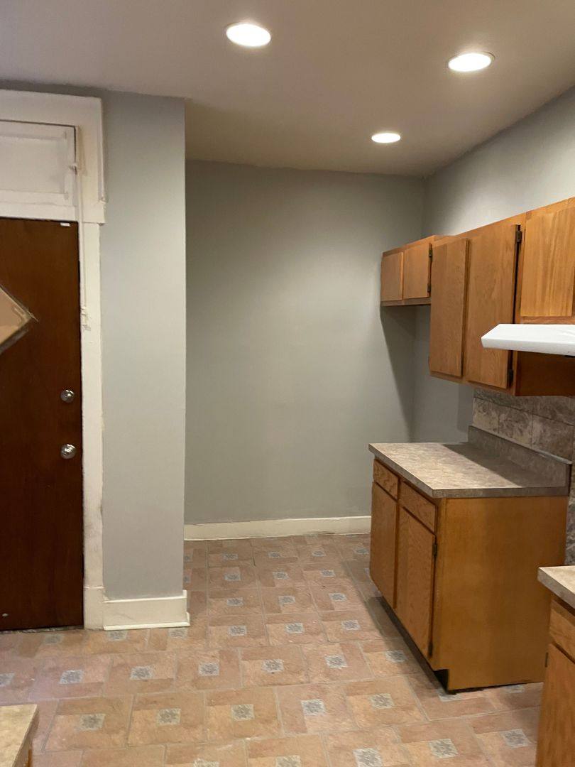 Apartment for rent at 7264-66 S Constance Ave, Chicago, IL 60649
