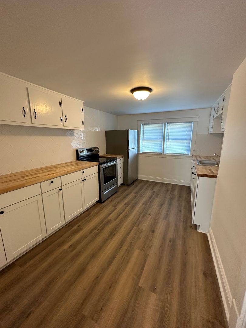 Apartment for rent at 707 Mansfield Ave, Lynchburg, VA 24501