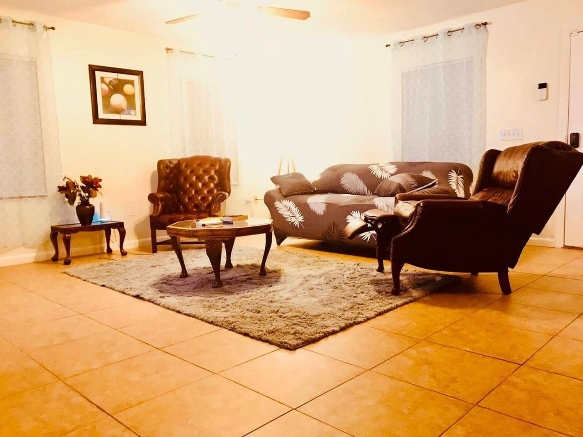House for rent at 1550 21st St, Sarasota, FL 34234