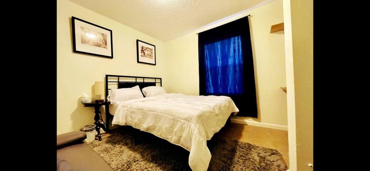 House for rent at 1550 21st St, Sarasota, FL 34234