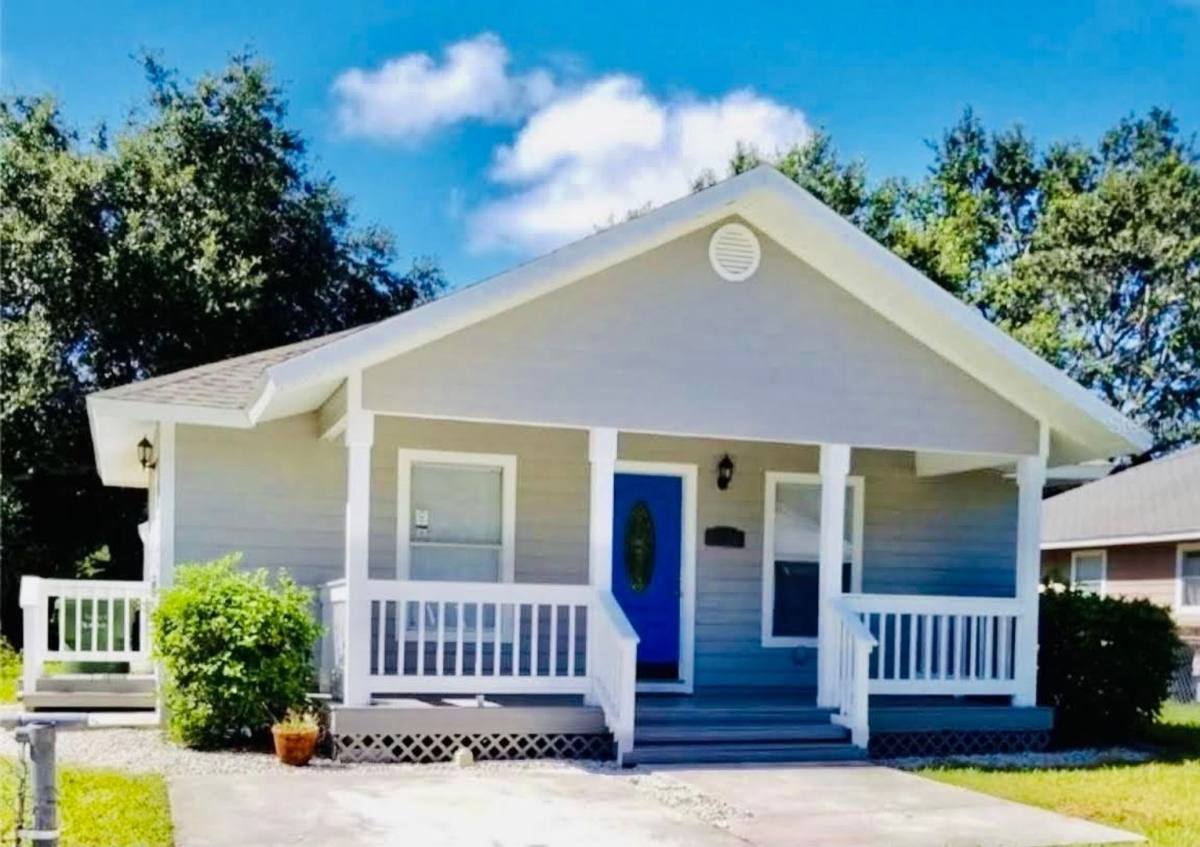 House for rent at 1550 21st St, Sarasota, FL 34234