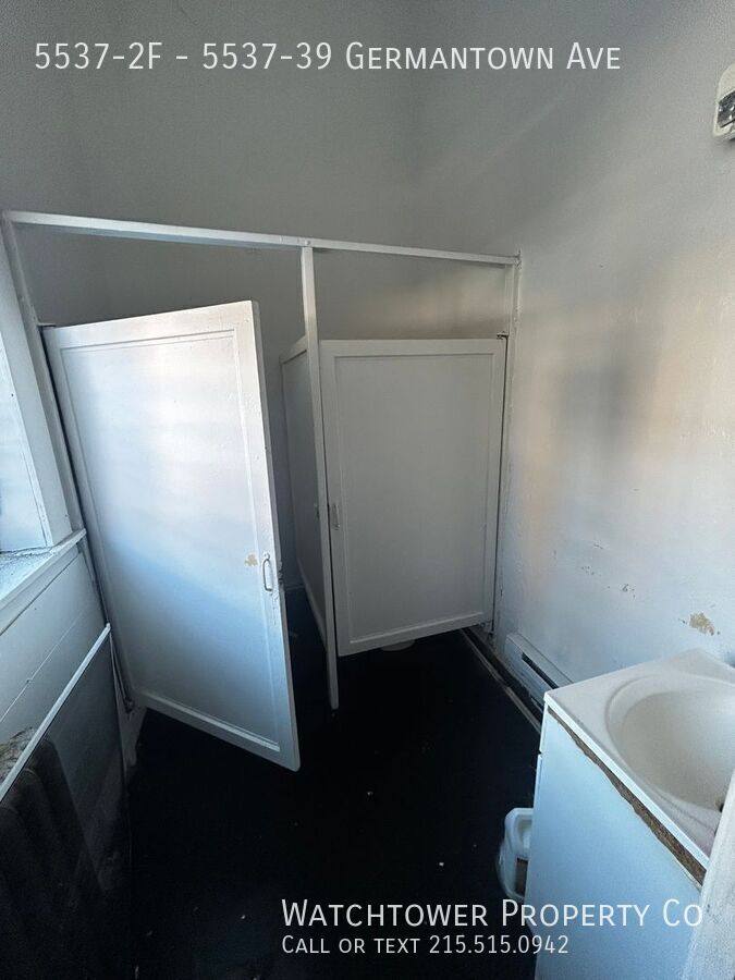 Apartment for rent at 5537-2F 5537-39 Germantown Ave, Philadelphia, PA 19144
