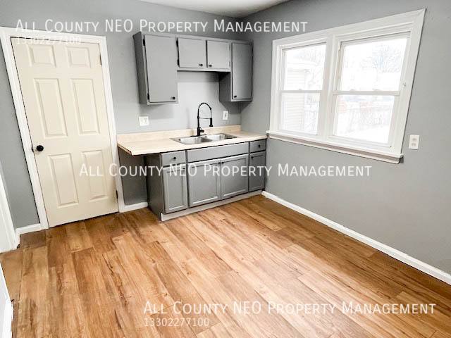 House for rent at 3400 E 52nd St, Cleveland, OH 44127