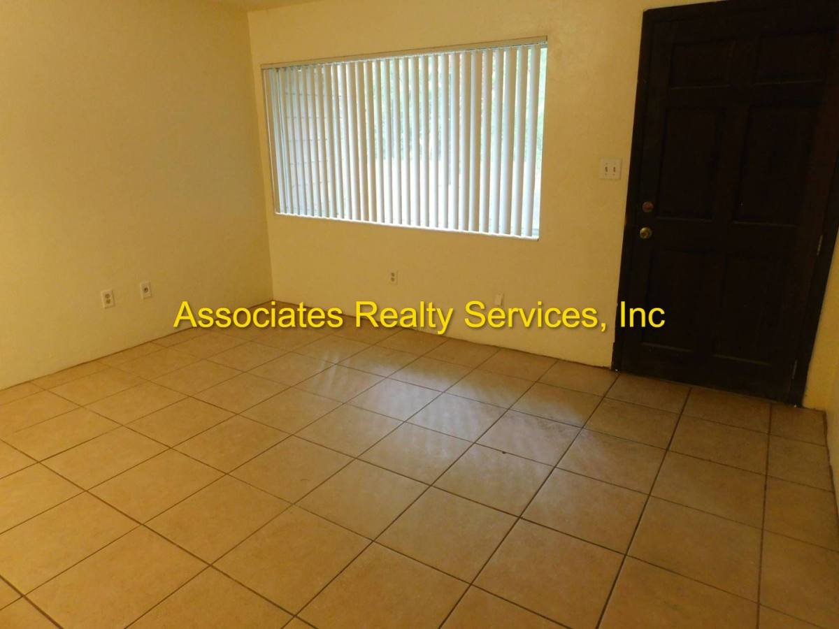 Apartment for rent at 710 NW 16th Ave, Gainesville, FL 32601