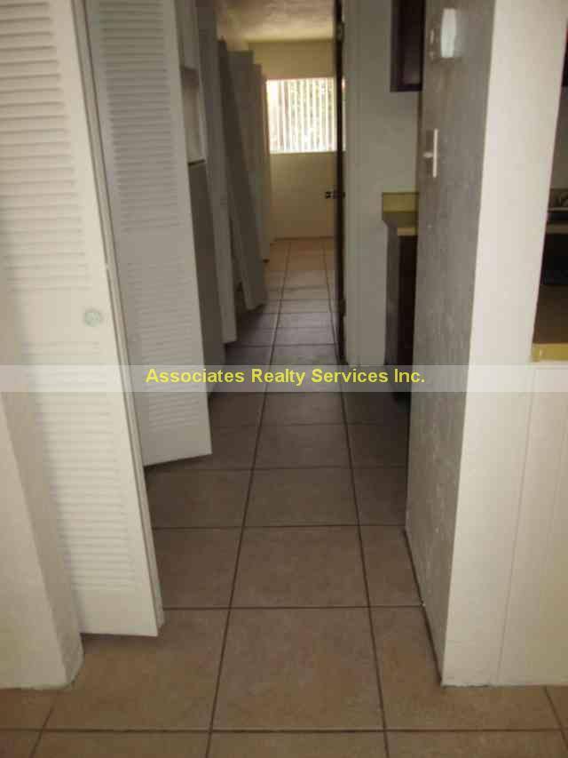 Apartment for rent at 710 NW 16th Ave, Gainesville, FL 32601