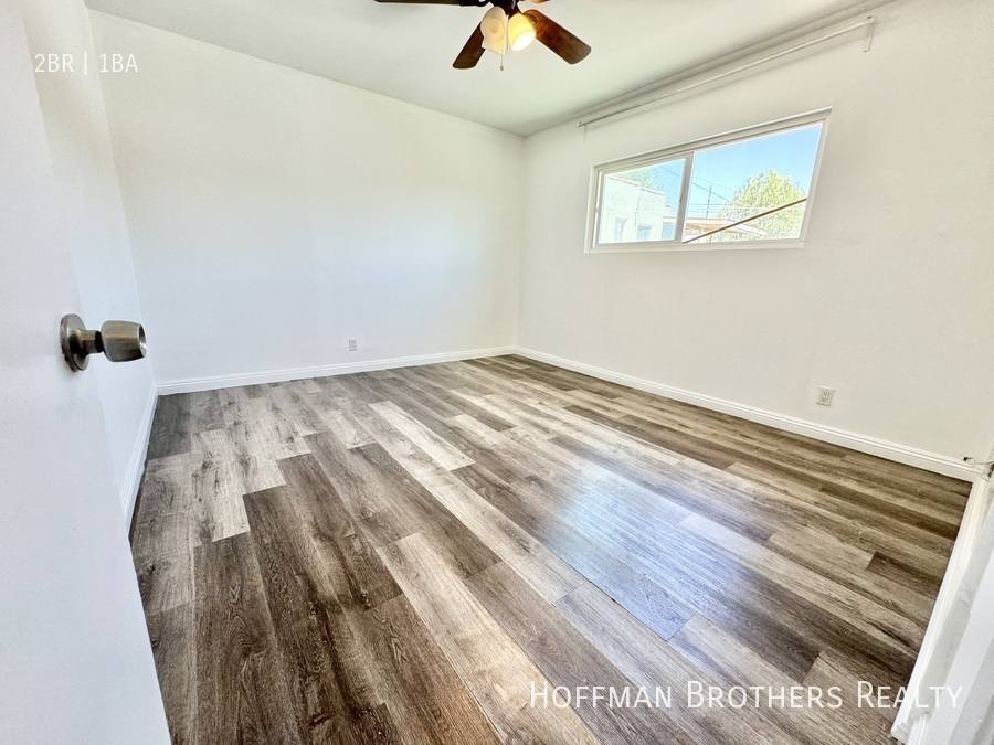 Apartment for rent at 1320 S Ridgeley Dr #5, Los Angeles, CA 90019