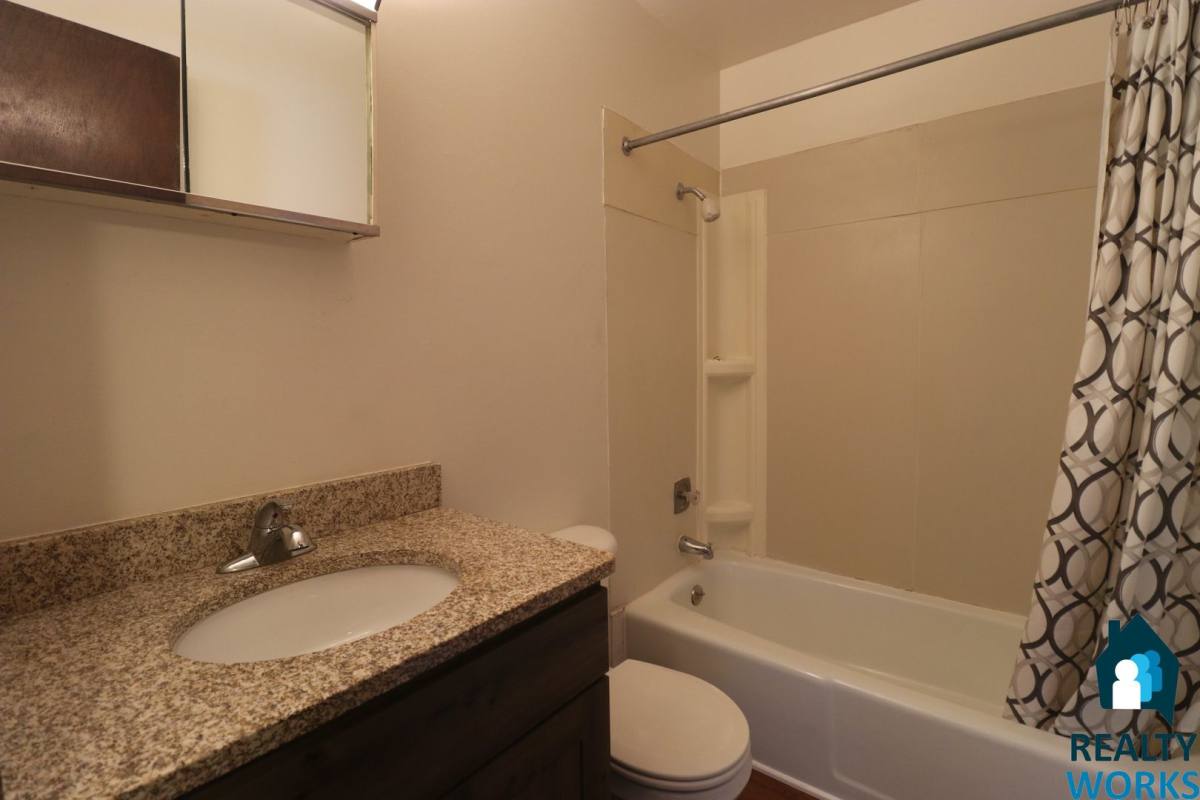 Apartment for rent at 2417 Vine, Lincoln, NE 68503