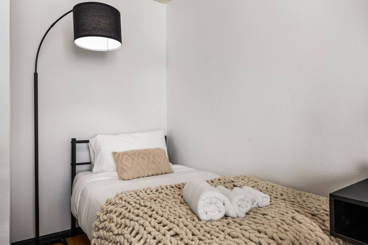 Apartment for rent at 1823 Pelham, Los Angeles, CA 90025