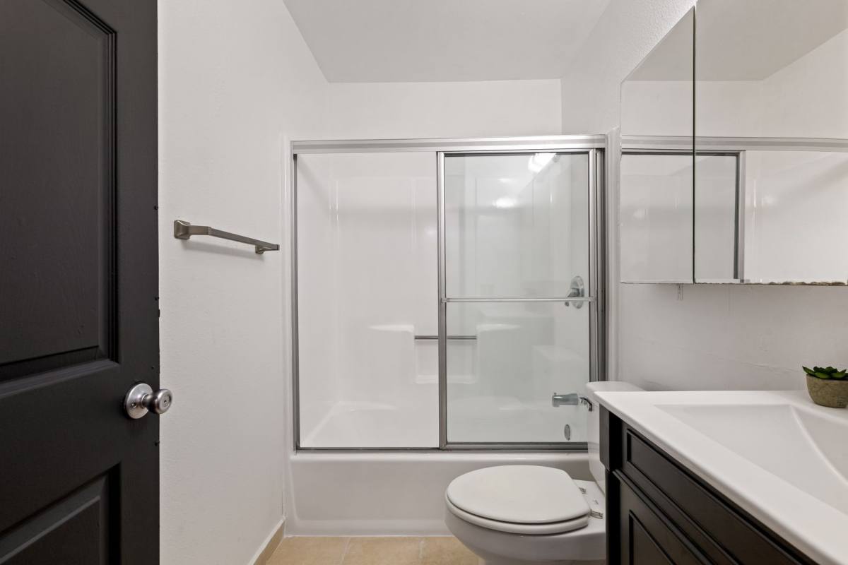 Apartment for rent at 1823 Pelham, Los Angeles, CA 90025
