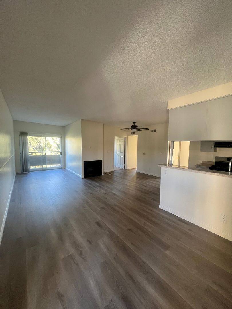 Apartment for rent at 8541 Foothill Blvd, Sunland, CA 91040