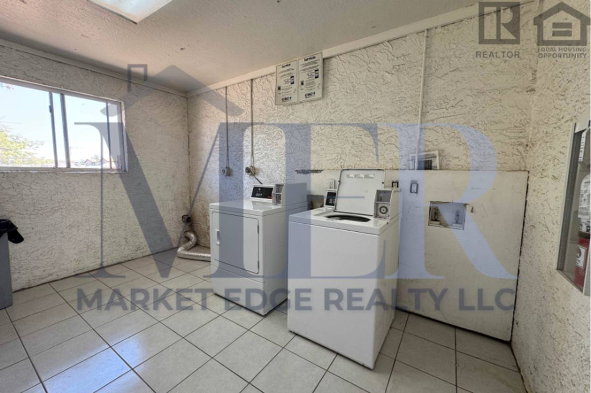 Apartment for rent at 15605 N 29th St, Phoenix, AZ 85032