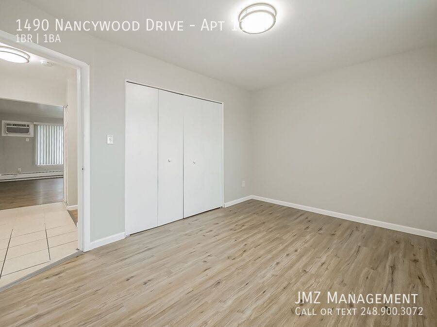 Apartment for rent at 1490 Nancywood Dr #11, Waterford, MI 48327