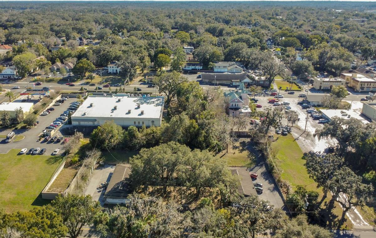 Apartment for rent at 910 NE 2nd St, Ocala, FL 34470