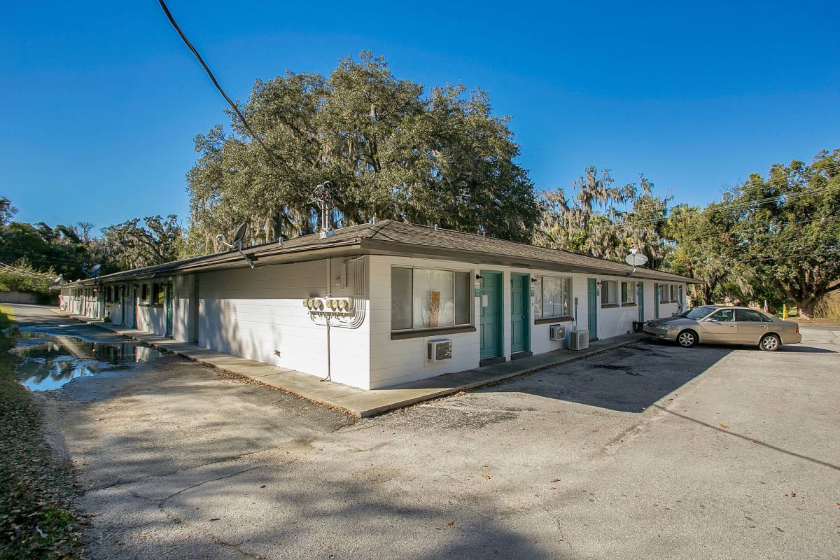 Apartment for rent at 910 NE 2nd St, Ocala, FL 34470
