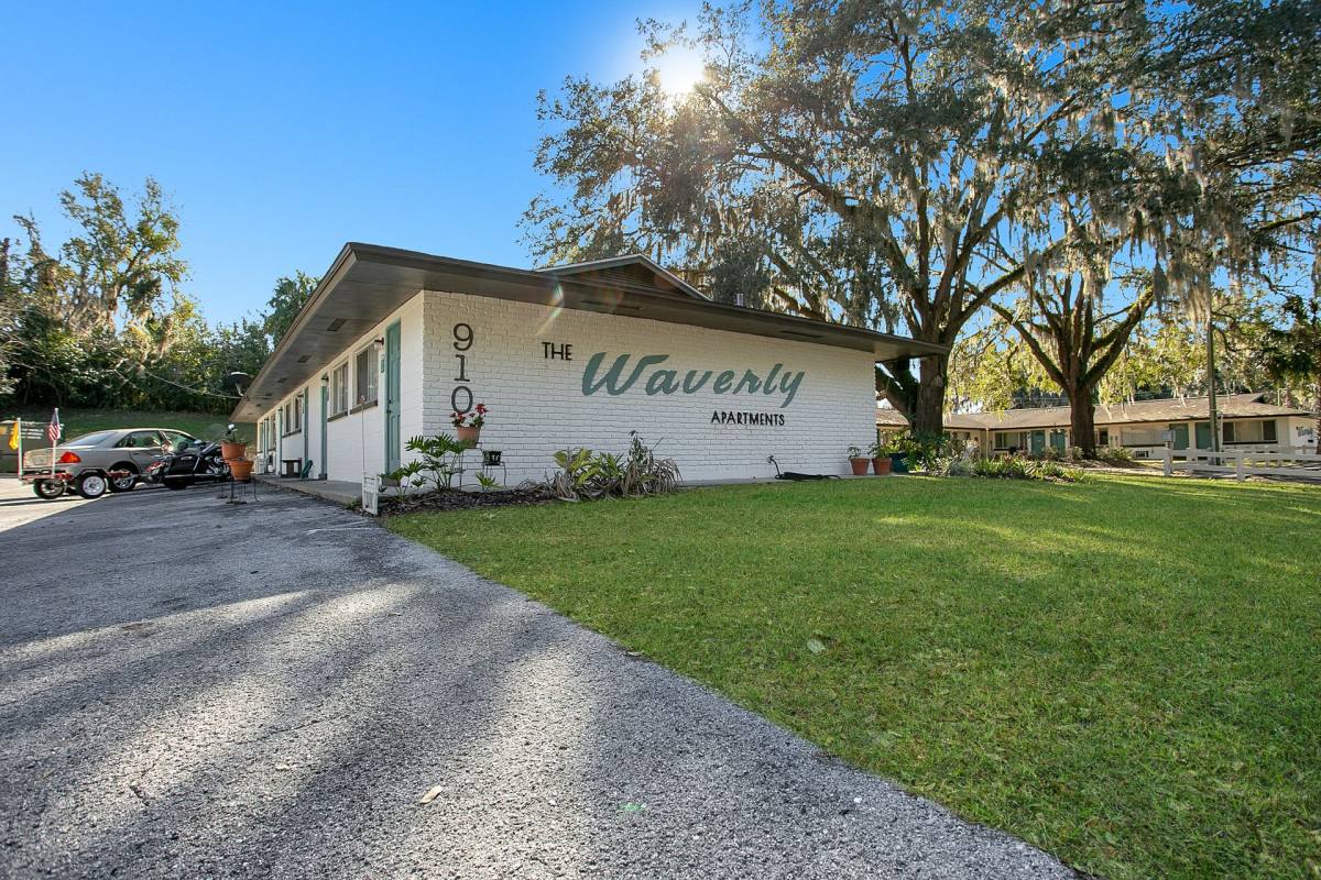 Apartment for rent at 910 NE 2nd St, Ocala, FL 34470