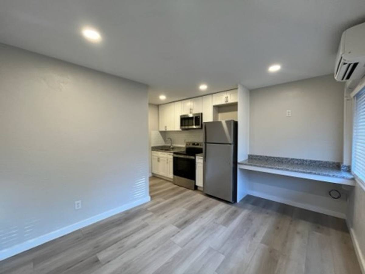 Apartment for rent at 910 NE 2nd St, Ocala, FL 34470