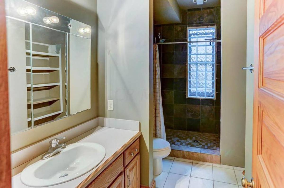 House for rent at 250 Wilber Ave, Columbus, OH 43215