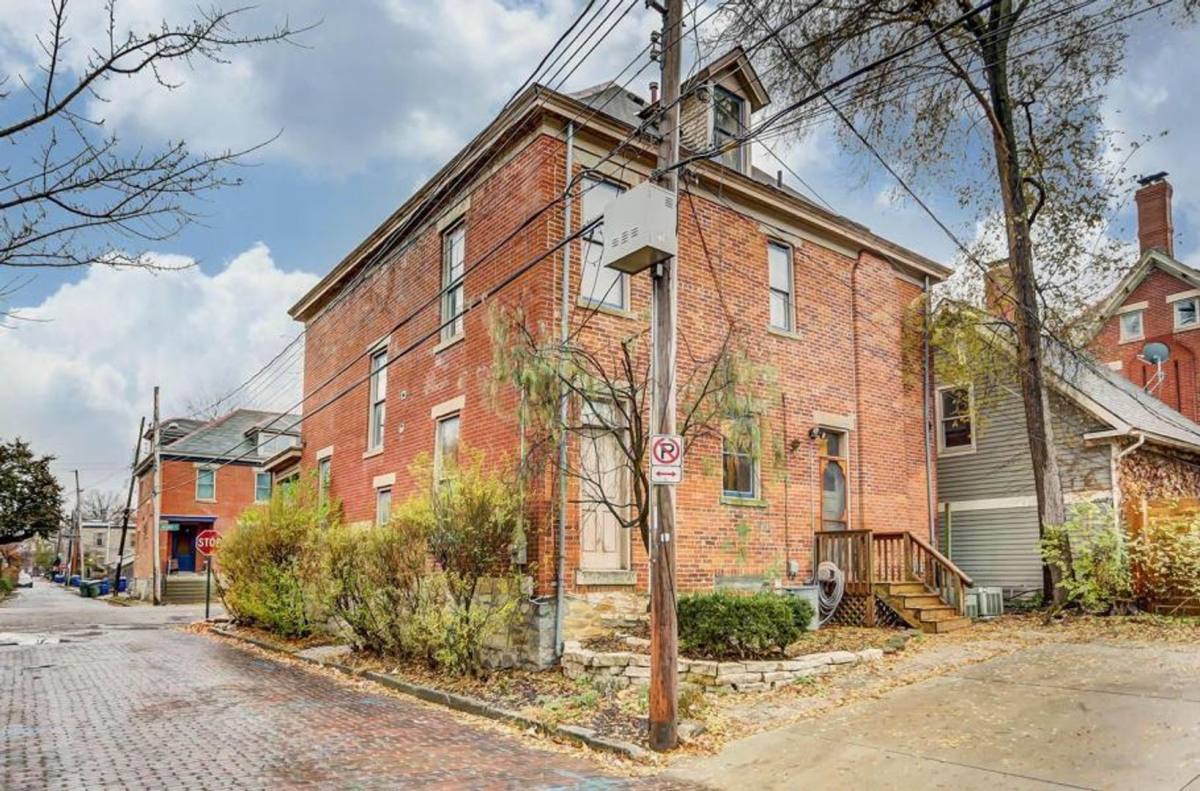 House for rent at 250 Wilber Ave, Columbus, OH 43215