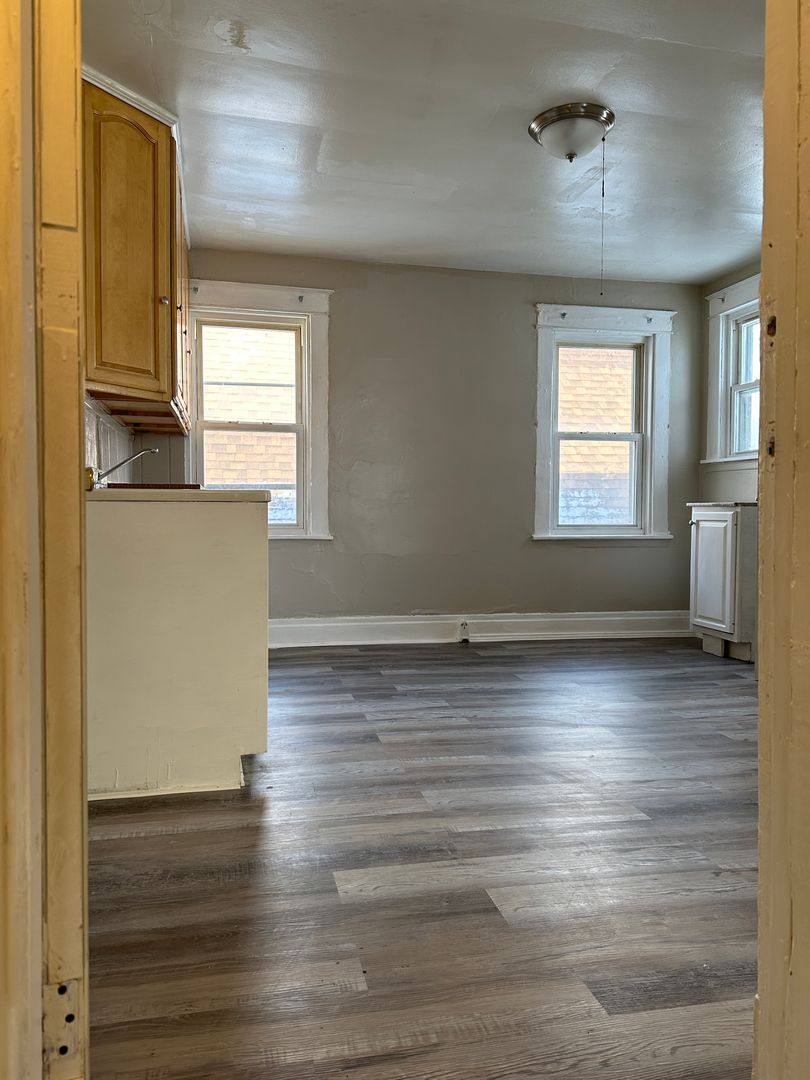 Apartment for rent at 512 20th St, Niagara Falls, NY 14301