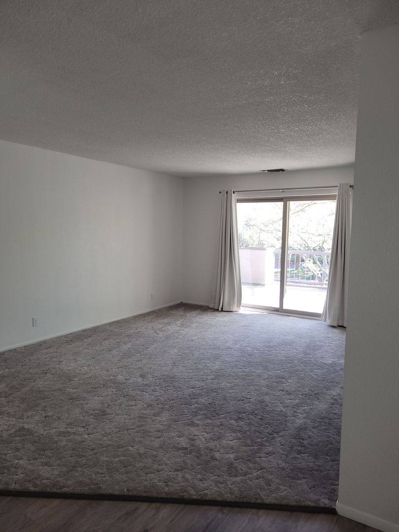 Apartment for rent at 1801 Hanover Dr, Davis, CA 95616