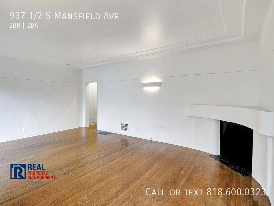 Townhouse for rent at 937 1 2 S Mansfield Ave, Los Angeles, CA 90036