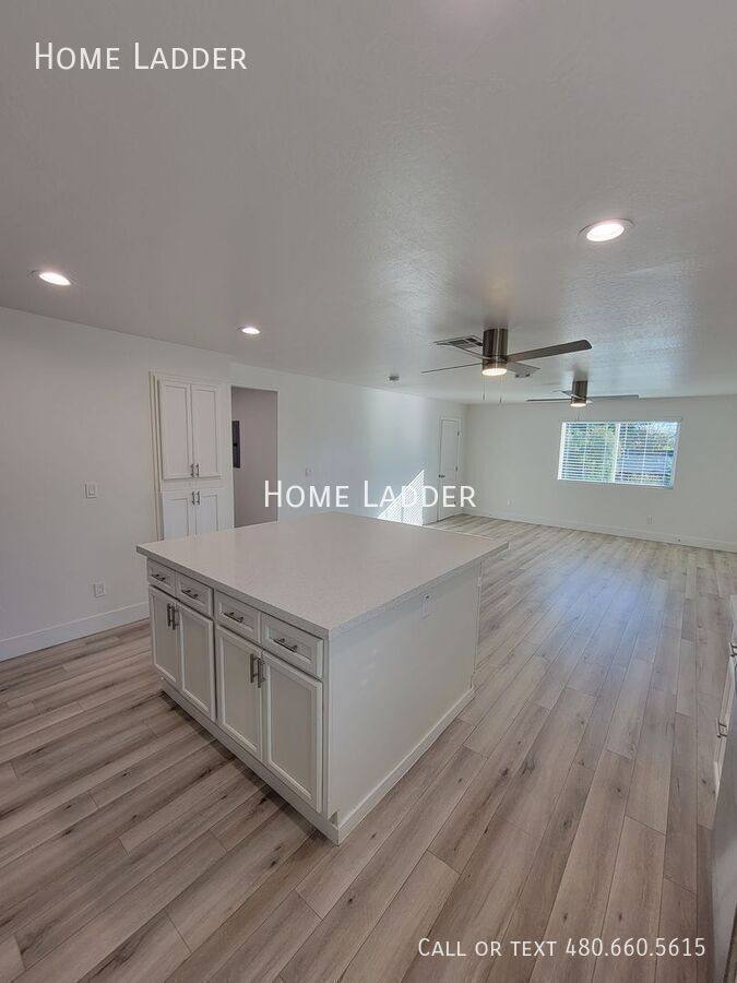 Apartment for rent at 2301 N 27th St #4, Phoenix, AZ 85008