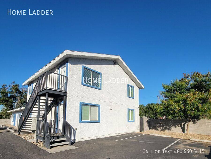 Apartment for rent at 2301 N 27th St #4, Phoenix, AZ 85008